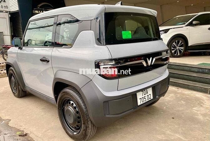 VINFAST VF3 PLUS 2025 MÀU XÁM MUA PIN XẠC MIỄN PHI