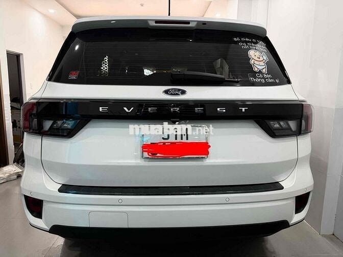 Ford Everest ambiente 2025 Trắng 10475 km