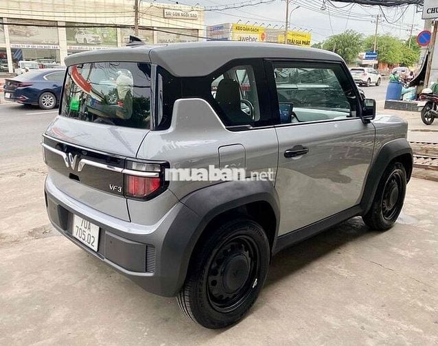 VINFAST VF3 PLUS 2025 MÀU XÁM MUA PIN XẠC MIỄN PHI