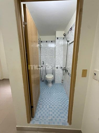 Quận 10, Cho thuê phòng, tiện nghi, máy lạnh, tủ lạnh, toilet riêng...