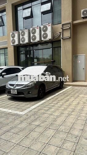 Mitsubishi Grandis 2005 Xám