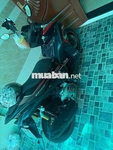 Yamaha NVX V1 155cc Đen đỏ Bản đặc biệt