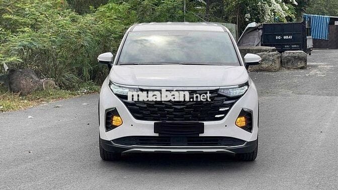 Hyundai Custin 2024 Tiêu Chuẩn 1.5T - 29000 km