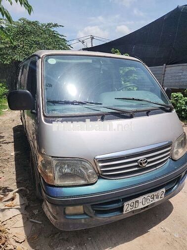 Toyota Hiace Xe tải van Bạc 2.9m
