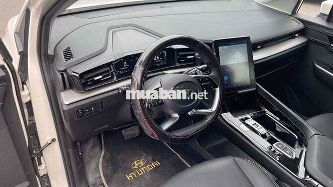 Hyundai Custin 2024 Tiêu Chuẩn 1.5T - 29000 km