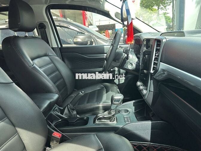 Ford Ranger XLS 2025, bảo hành 2028, vay 75%