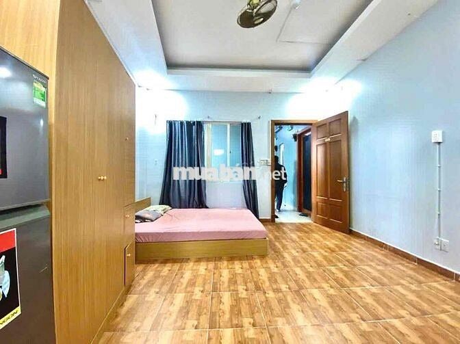 STUDIO FULL NỘI THẤT - THANG MÁY - HẦM XE - GẦN SÂN BAY TSN