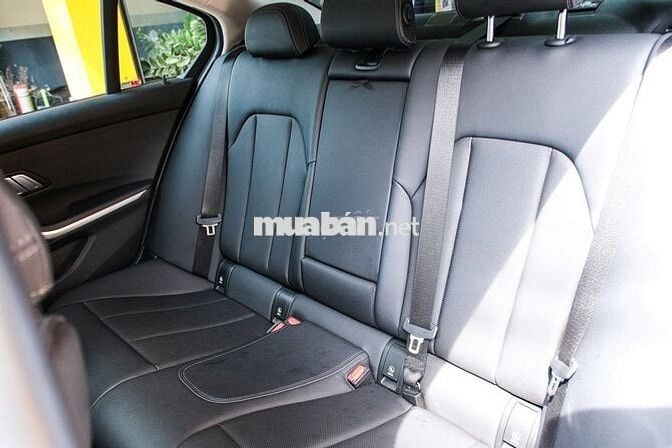 BMW 320i Sportline LCI 2024 Đen 24000 km