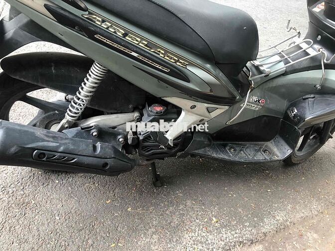 Cần bán xe Honda airblade Fi máy êm