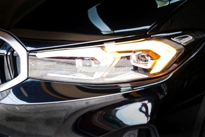 BMW 320i Sportline LCI 2024 Đen 24000 km