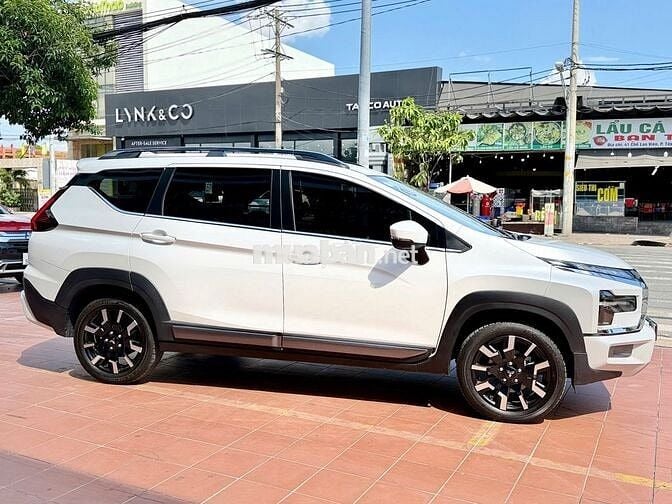 Mitsubishi Xpander Cross 1.5L AT – 2025