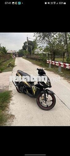 Yamaha Nouvo LX Đen vàng