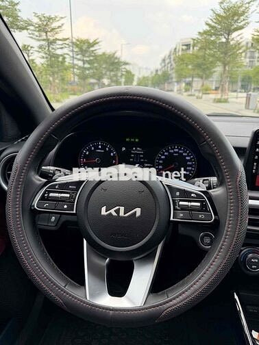 Kia K3 2022 70000 km Đen