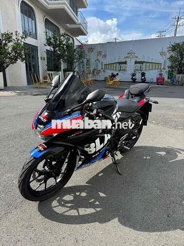 Suzuki GSX R150 2018 odo 15k chính chủ biển 75