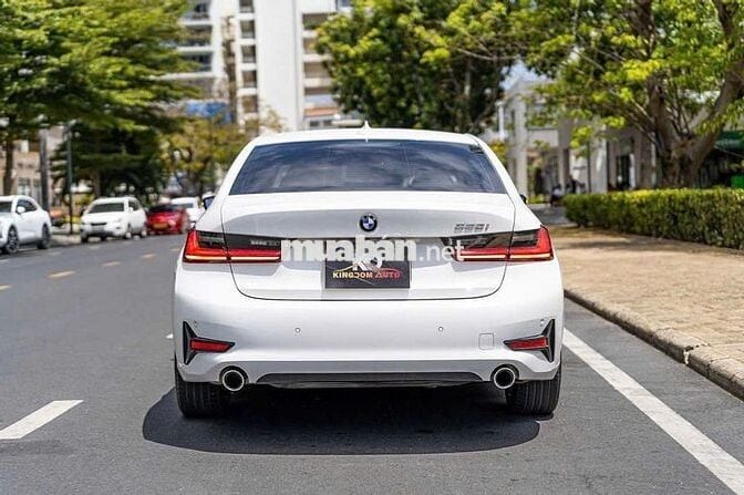 BMW 320i Sport Line 2022 Trắng 38.000 km