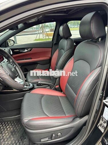 Kia K3 2022 70000 km Đen