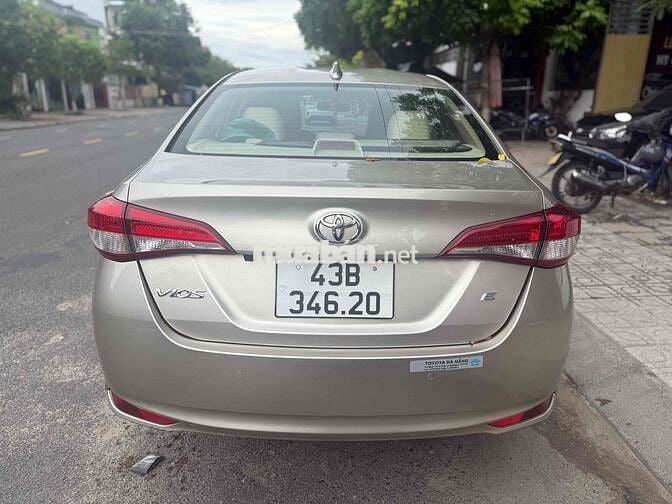 Toyota Vios 2020 Vàng cát