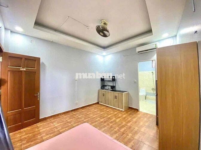 STUDIO FULL NỘI THẤT - THANG MÁY - HẦM XE - GẦN SÂN BAY TSN