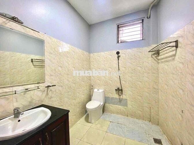 STUDIO FULL NỘI THẤT - THANG MÁY - HẦM XE - GẦN SÂN BAY TSN