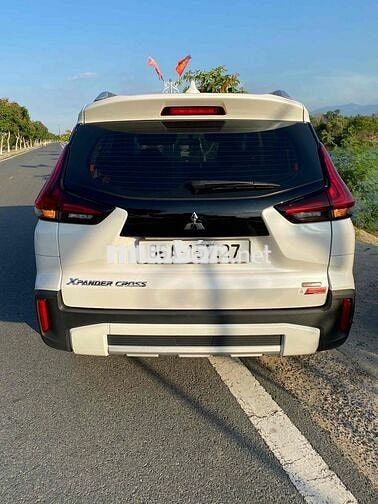 Mitsubishi Xpander Cross Trắng 77283 km
