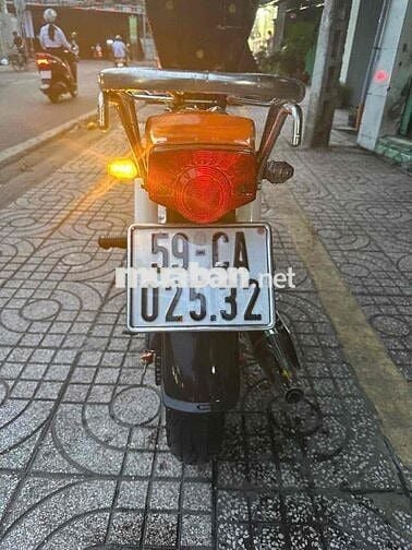 Honda Chaly 2022 Cam trắng