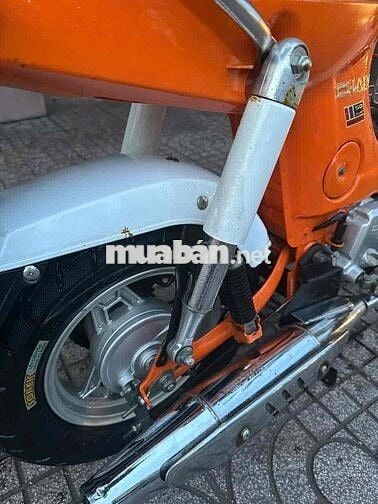 Honda Chaly 2022 Cam trắng