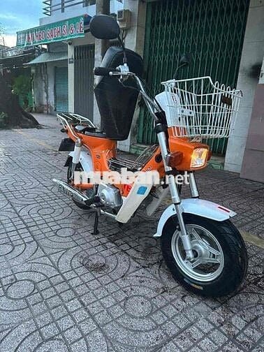 Honda Chaly 2022 Cam trắng