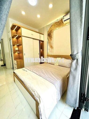 Nhà HXH Nguyễn Văn Khối, Chỉ 5.68 Tỷ Gần Cv làng Hoa