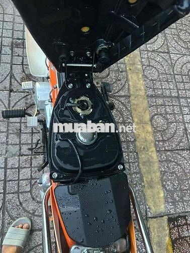 Honda Chaly 2022 Cam trắng