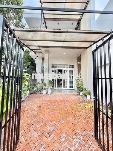 Cho Thuê Nhà 1 Trệt 1 Lầu Góc 2 Mặt Tiền Full Nội Thất KDC Diệu Hiền