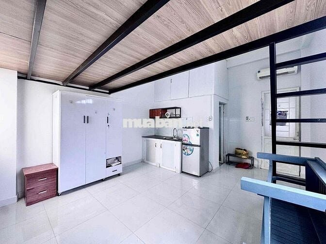 CHO THUÊ PHÒNG TRỌ RỘNG 40M2, NT FULL, NGAY NGÃ TƯ HÀNG XANH
