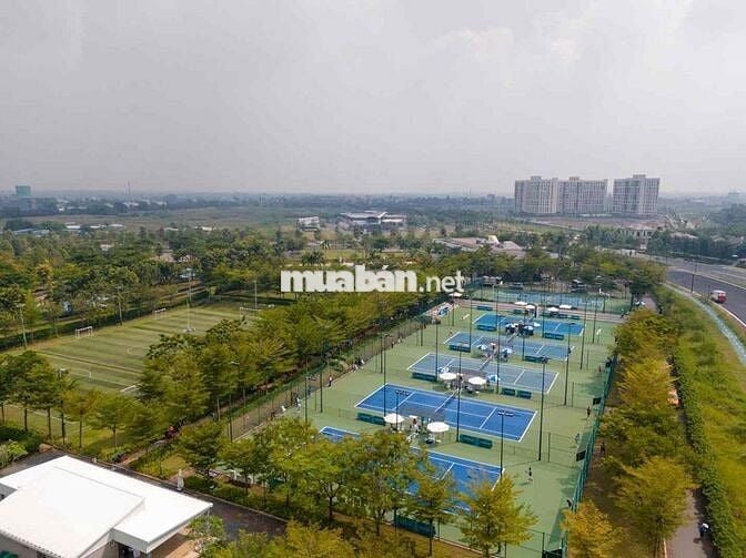 Còn 1 căn Ehome Southgate Waterpoint giá ***, nhà như hình