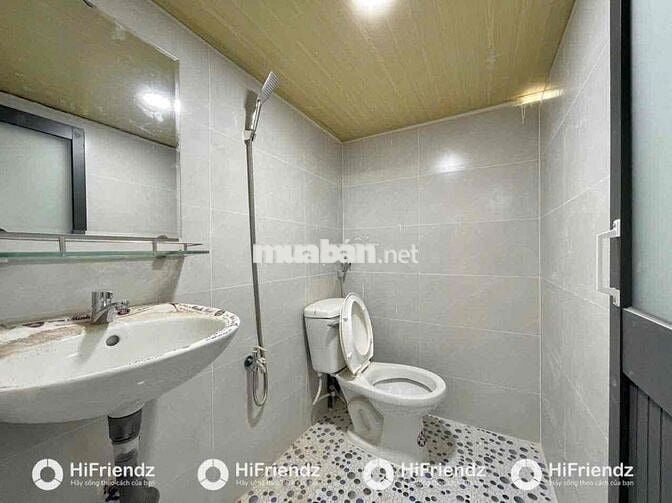 CHO THUÊ PHÒNG CÓ GÁC MỚI XÂY SẴN NỘI THẤT CƠ BẢN NGAY NGÃ TƯ BỐN XÃ