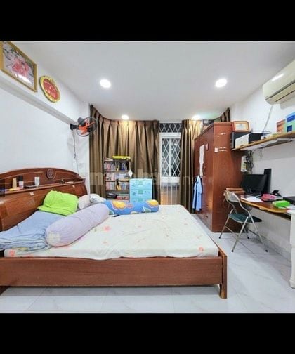 Bán nhà HXH hơn 6m Trần Bình Trọng P1 Q10 ngay chợ hoa đang mở đường.