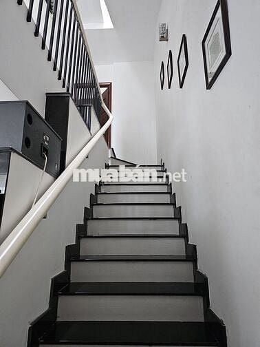 Cần bán nhà nguyên căn giá rẻ khu Nam Hùng Vương, An Lạc Bình Tân