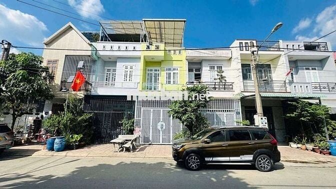 Nhà phố lầu trệt KDC phường Đông Hòa, Dĩ An, Bình Dương