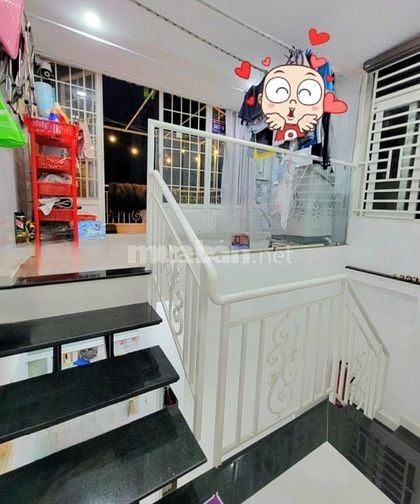 Bán nhà HXH hơn 6m Trần Bình Trọng P1 Q10 ngay chợ hoa đang mở đường.