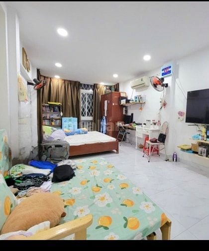 Bán nhà HXH hơn 6m Trần Bình Trọng P1 Q10 ngay chợ hoa đang mở đường.