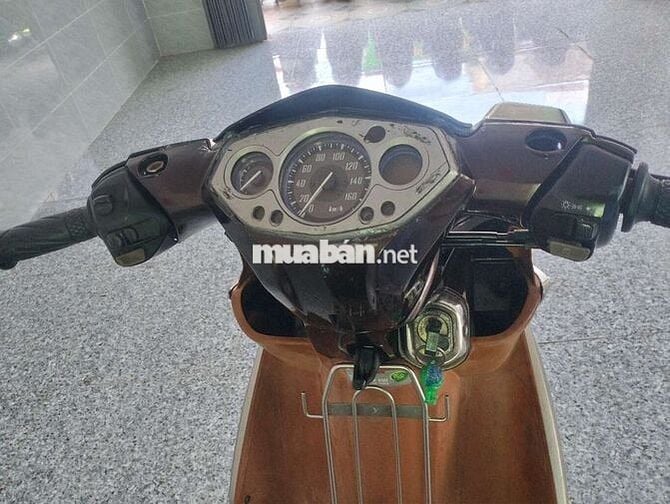 Yamaha Nouvo LX màu Nâu