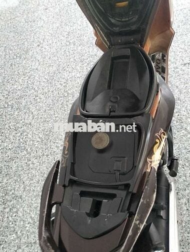 Yamaha Nouvo LX màu Nâu