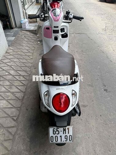 Honda Scoopy 2022 Trắng hồng