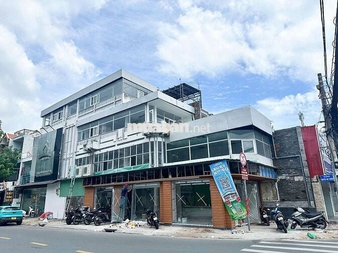GÓC 2 MẶT TIỀN NGUYỄN VĂN THƯƠNG  - 26mx5m - 4 TẦNG - 55 TRIỆU