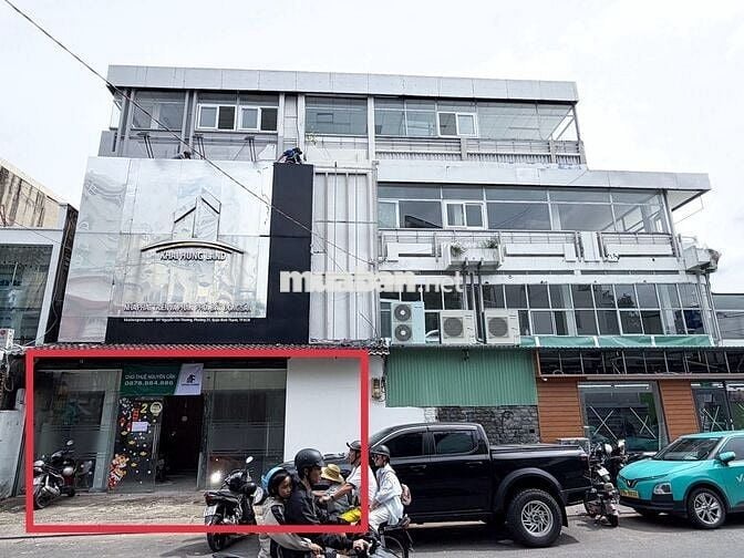 GÓC 2 MẶT TIỀN NGUYỄN VĂN THƯƠNG  - 26mx5m - 4 TẦNG - 55 TRIỆU