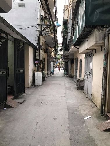 Cần bán đất thổ cư 50m2 phố Trạm phường Long Biên