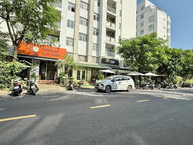 CẦN 2 THỢ CẮT TÓC LÀM VIỆC Ở PHÚ MỸ HƯNG VIỆC LÀM SẴN