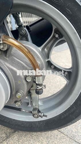 Honda Dylan màu Đỏ