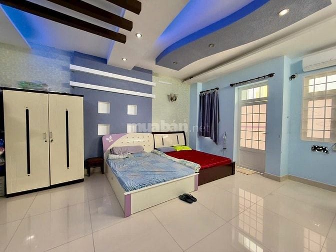 Nhà ngang 5m , 3,5 tấm hẻm xe tải Bà Hom Quận 6