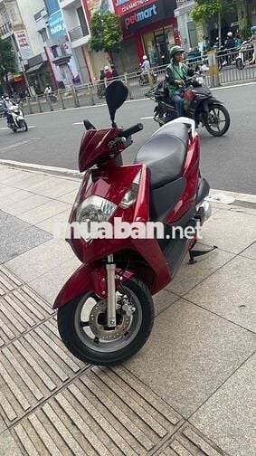 Honda Dylan màu Đỏ