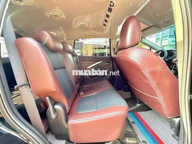Mitsubishi Xpander Cross 2025 1.5L AT Đen 5.926 km