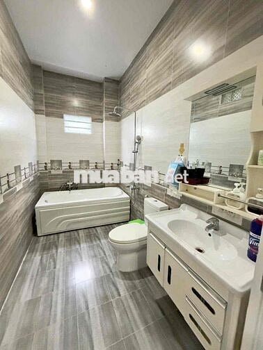 🌻CHO THUÊ NHÀ TRỆT LẦU GÓC 2 MẶT TIỀN KDC DIỆU HIỀN FULL NỘI THẤT